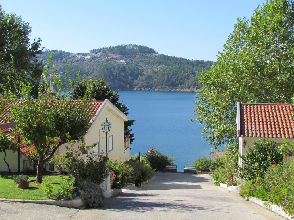 Paraiso Azul Eira do Chão Екстериор снимка