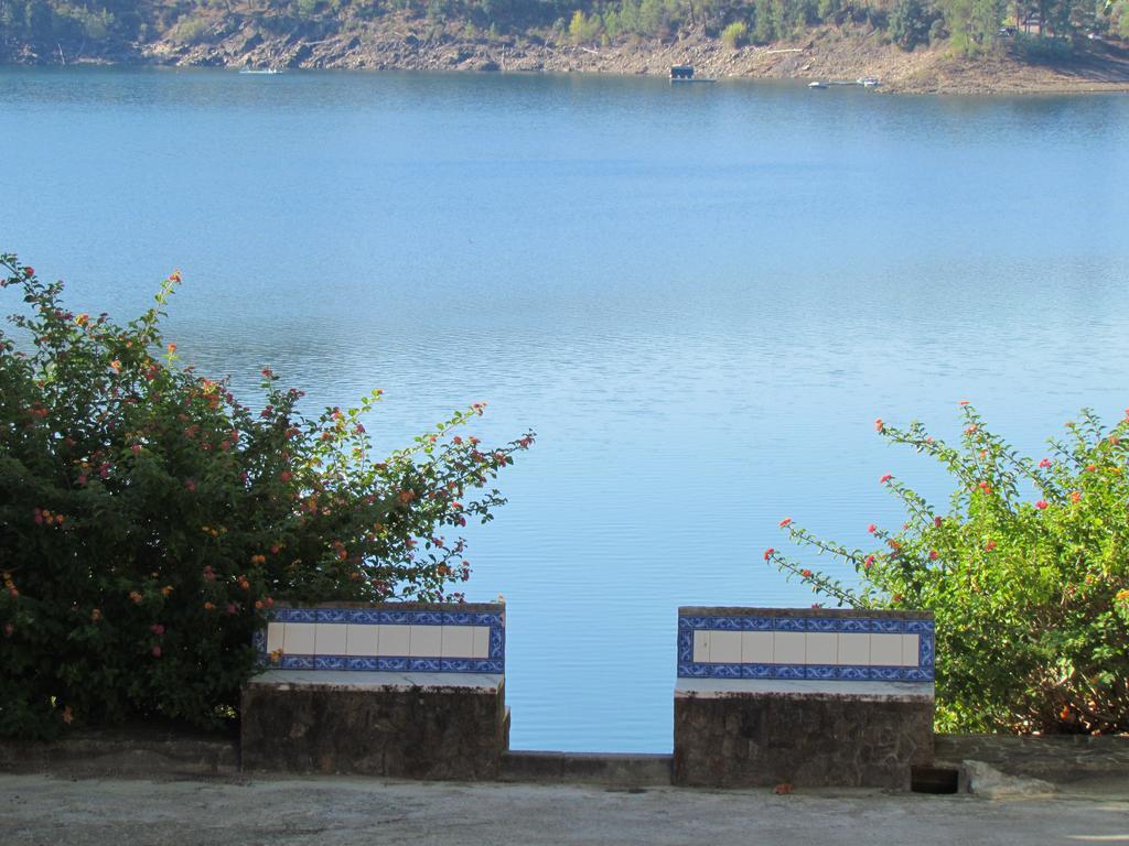 Paraiso Azul Eira do Chão Екстериор снимка